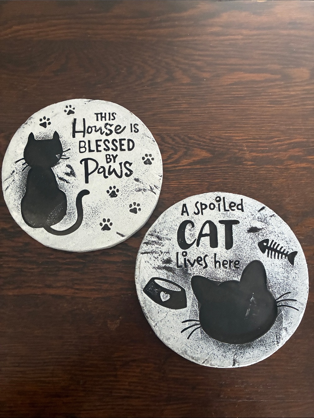 NWT-Cement Step Stones -This House Is Blessed By Paws & A Spoiled Cat Lives Here